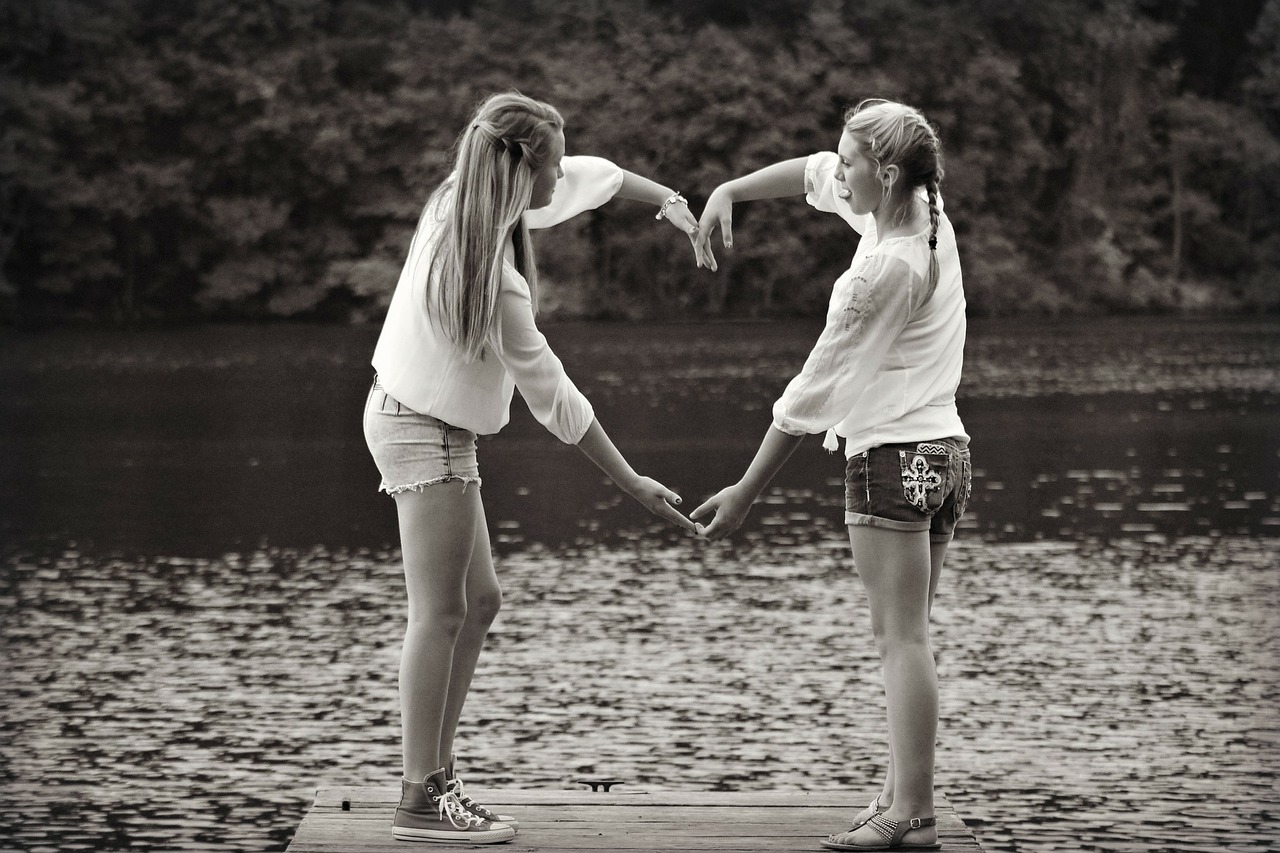Love Works - Love